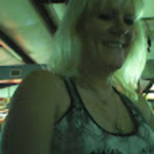 Meet your Posher, Sharon